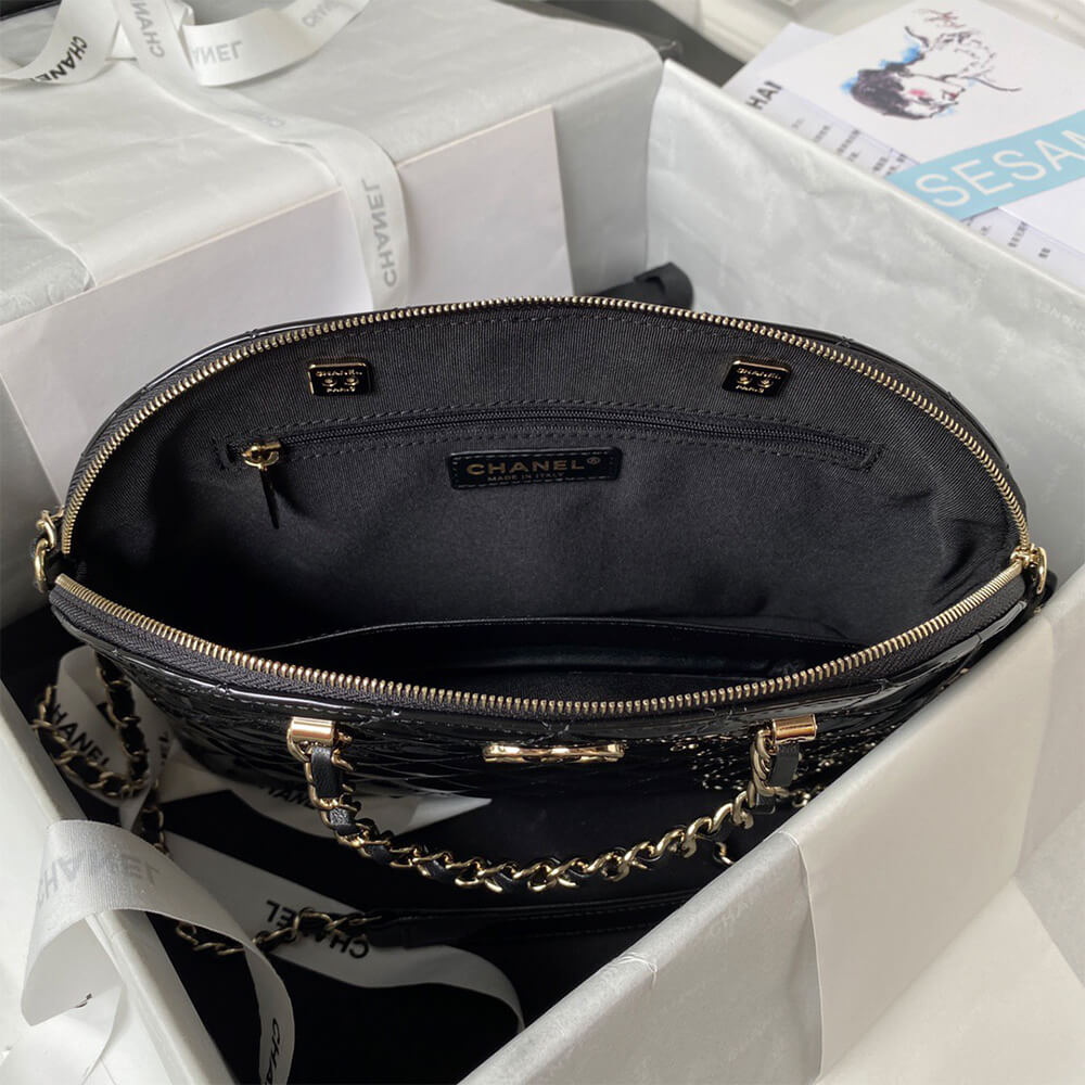 CHANEL SMALL TOTE
