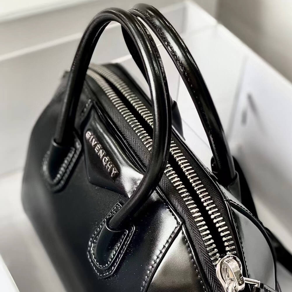 GIVENCHY Small Antigona