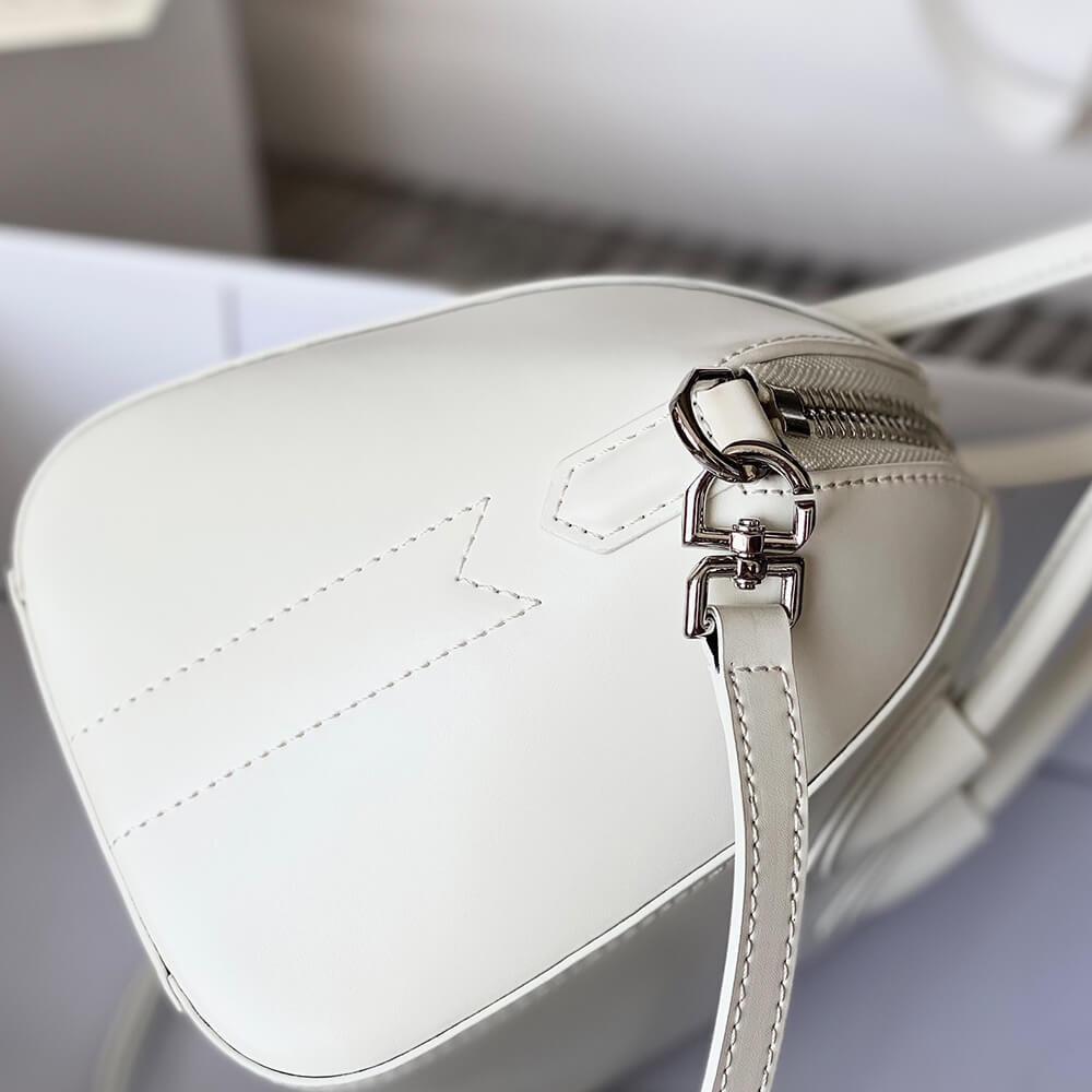 GIVENCHY Small Antigona