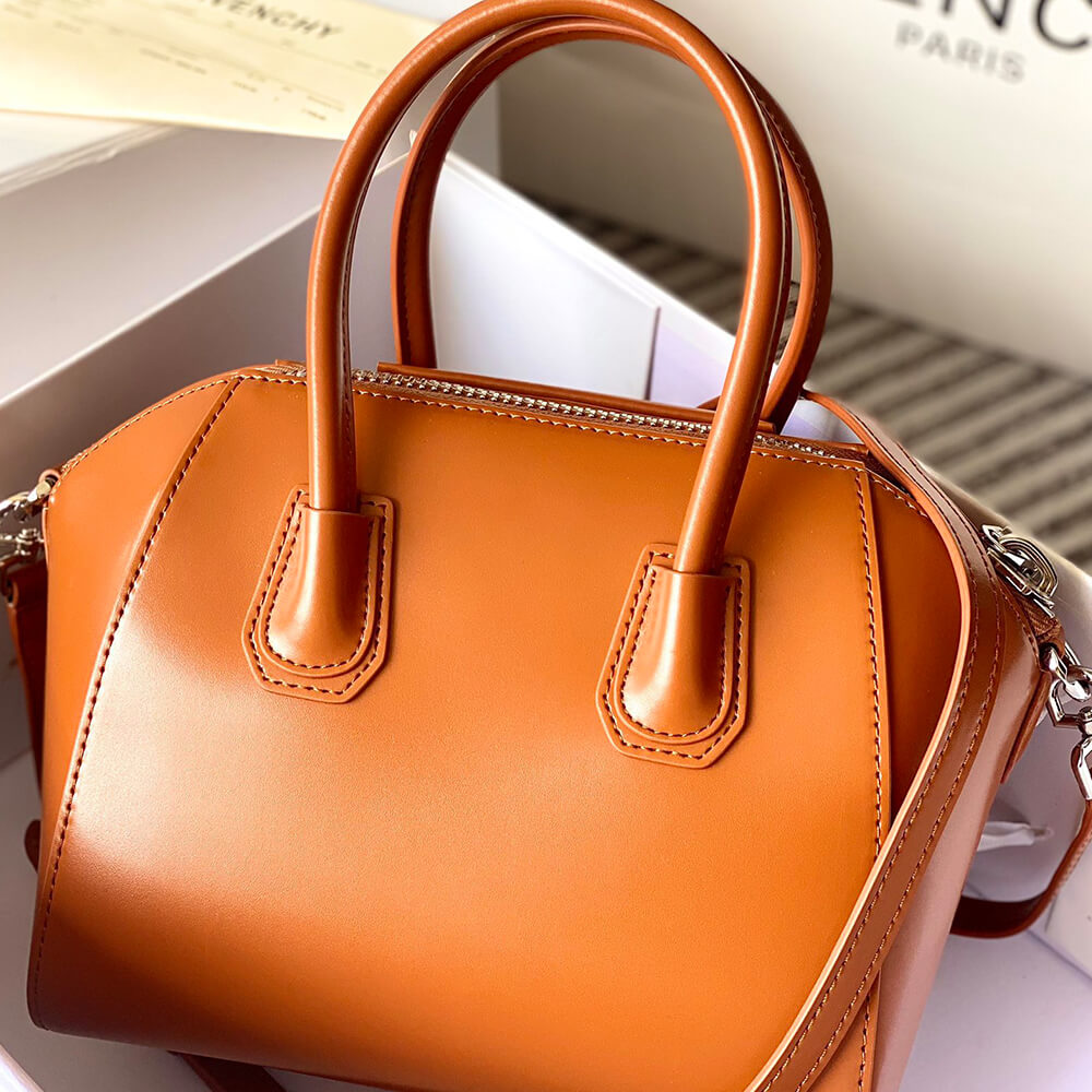 GIVENCHY Small Antigona