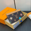 16582-2 LV Card Holder