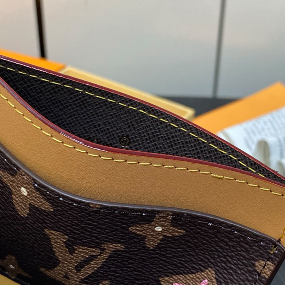 16582-8 LV Card Holder