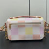 16603-4 LV Pochette Metis East West