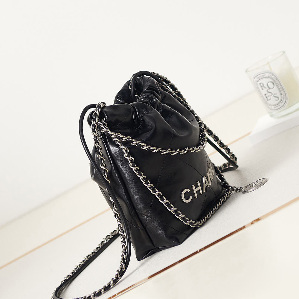 CHANEL 22 MINI HANDBAG