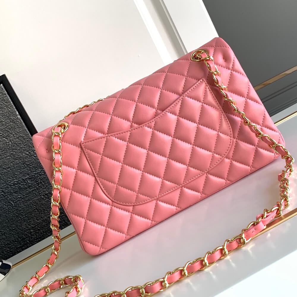 CHANEL CLASSIC FLAP MEDIUM