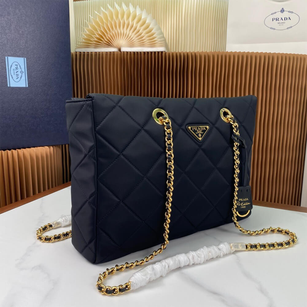 Prada Re-Edition 1995 ChaÃ®ne medium Re-Nylon tote bag(HIGH-END GRADE)