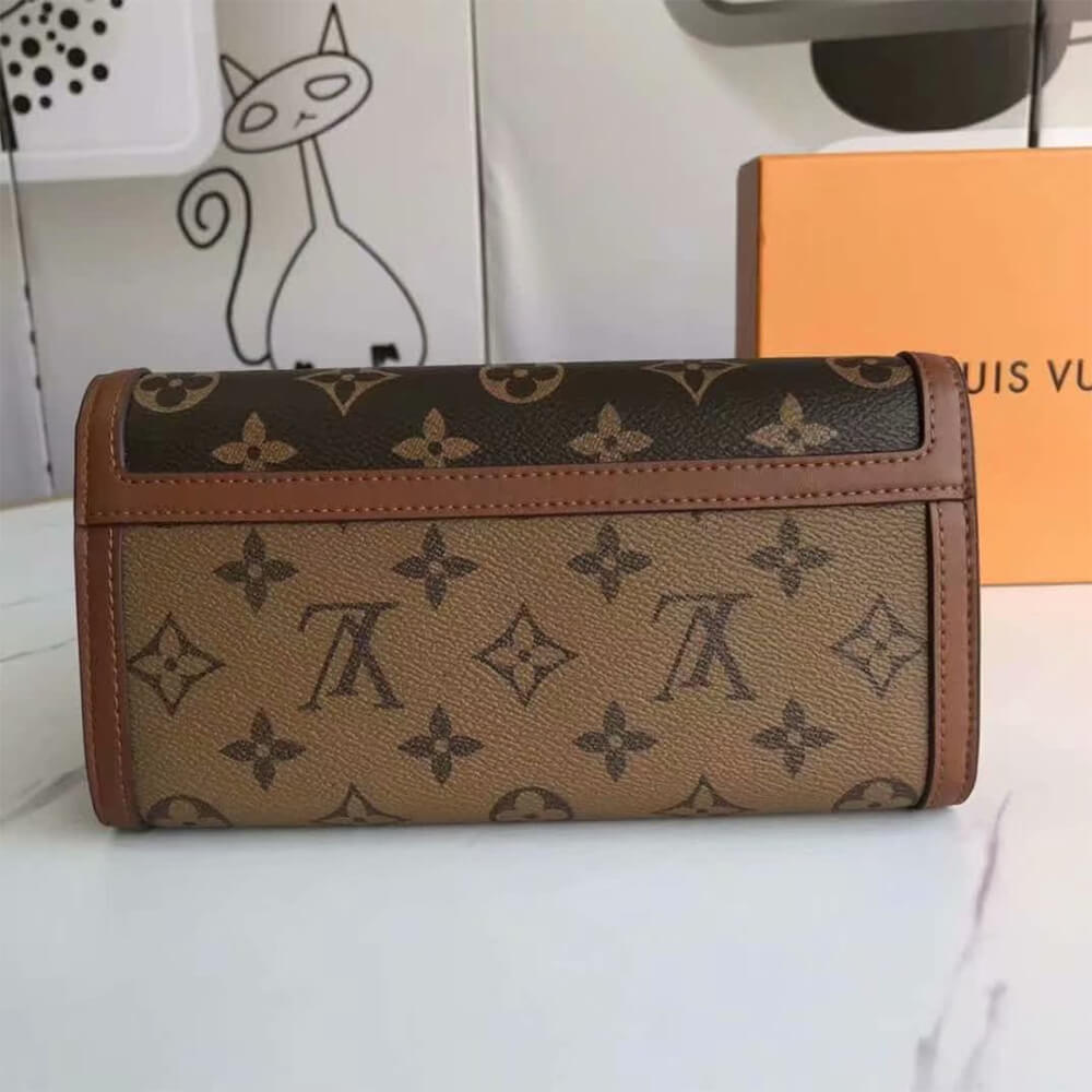 16744-4 LV Sarah Wallet