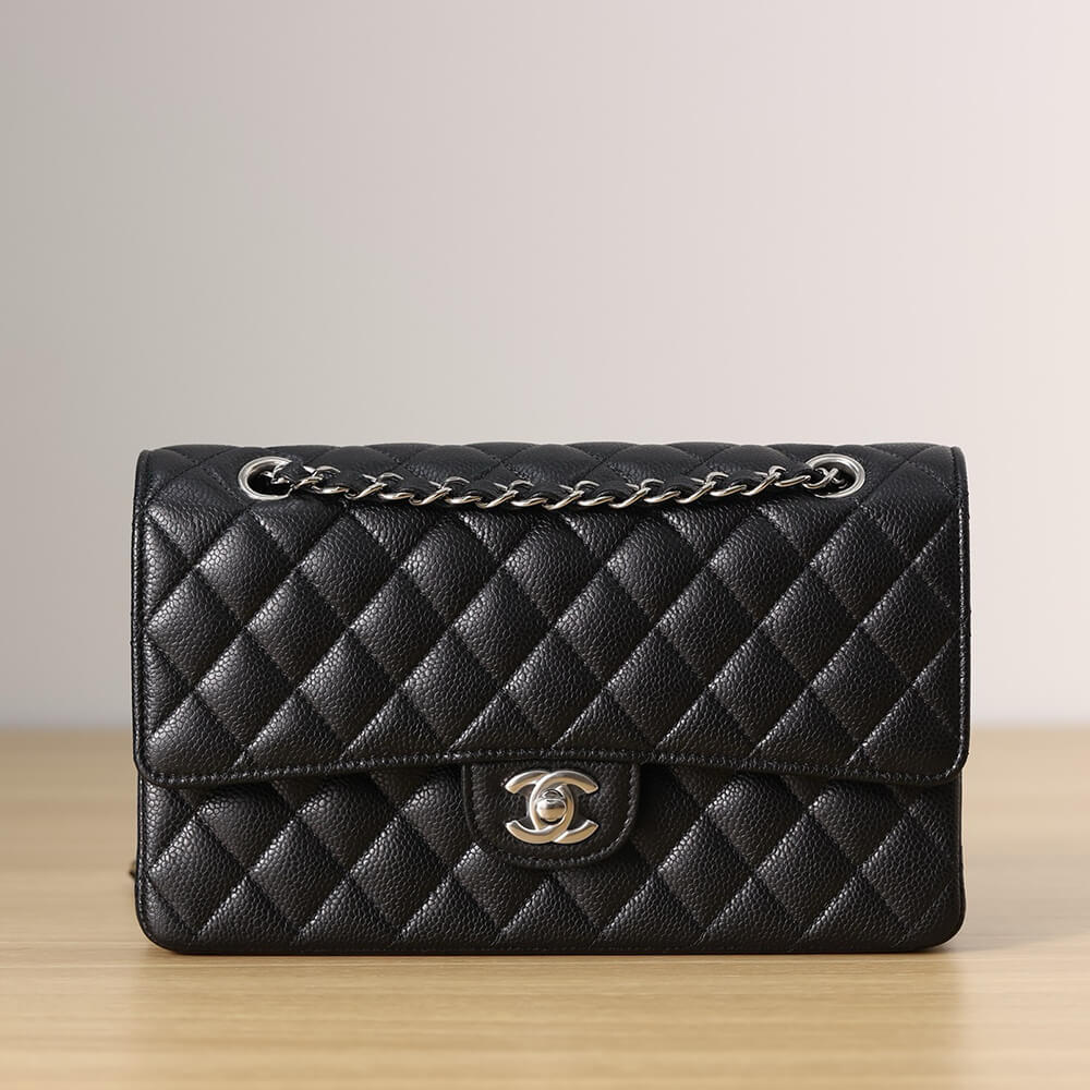 CHANEL Classic Flap Handbag(tax-free grade)