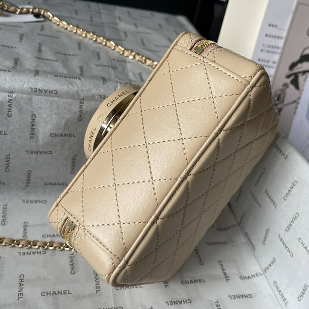 CHANEL CAMERA BAG
