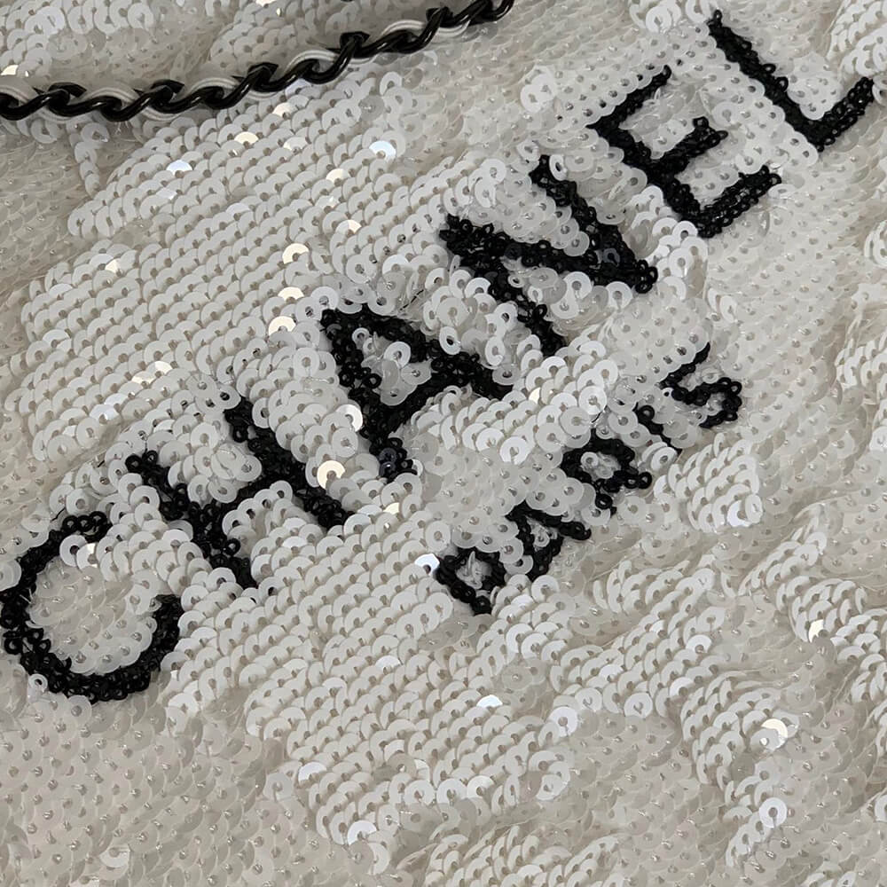 CHANEL SHOPPING BAG