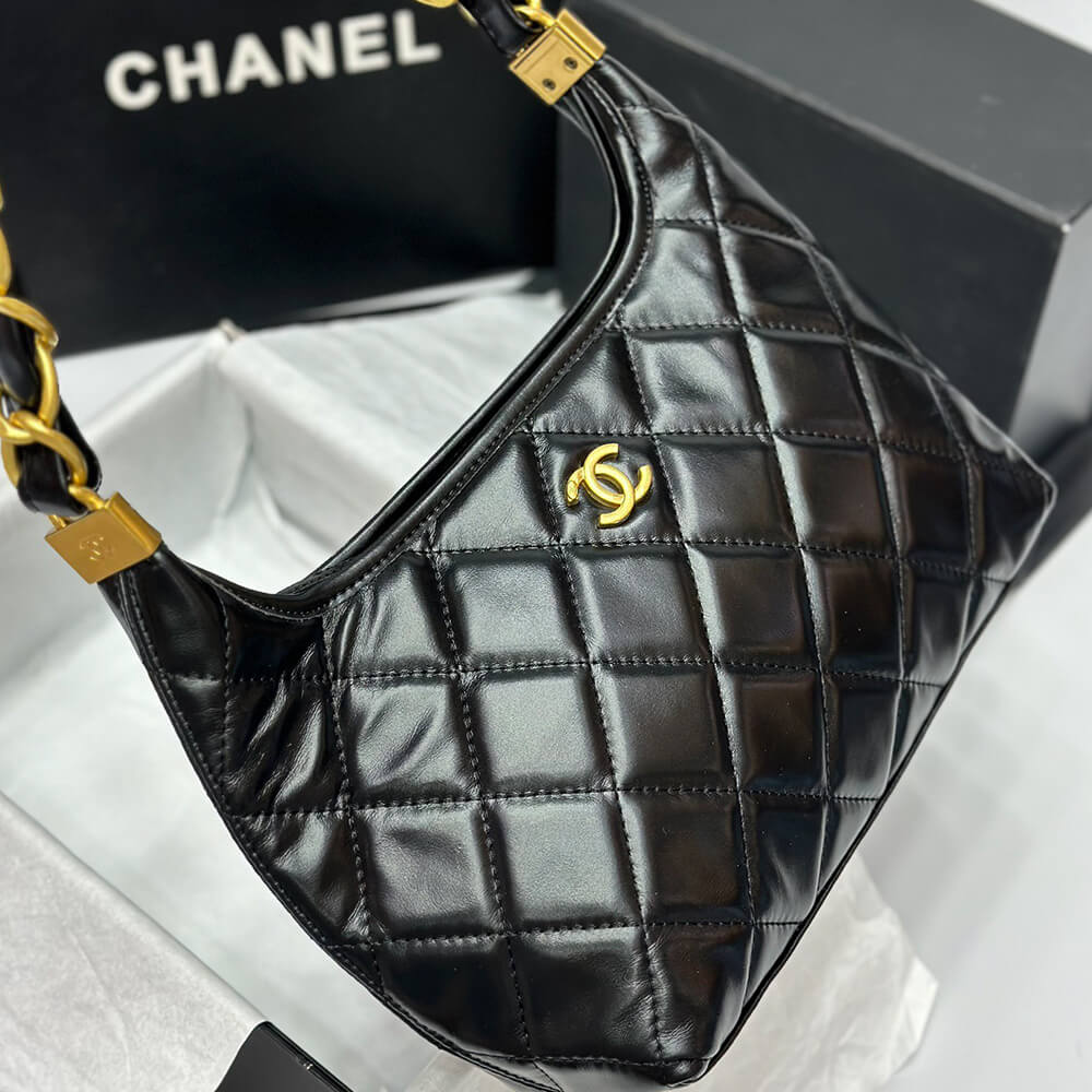 CHANEL HOBO BAG