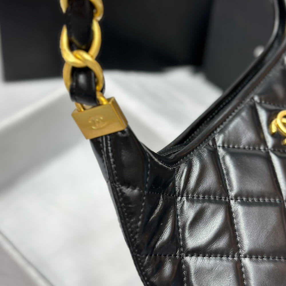 CHANEL HOBO BAG