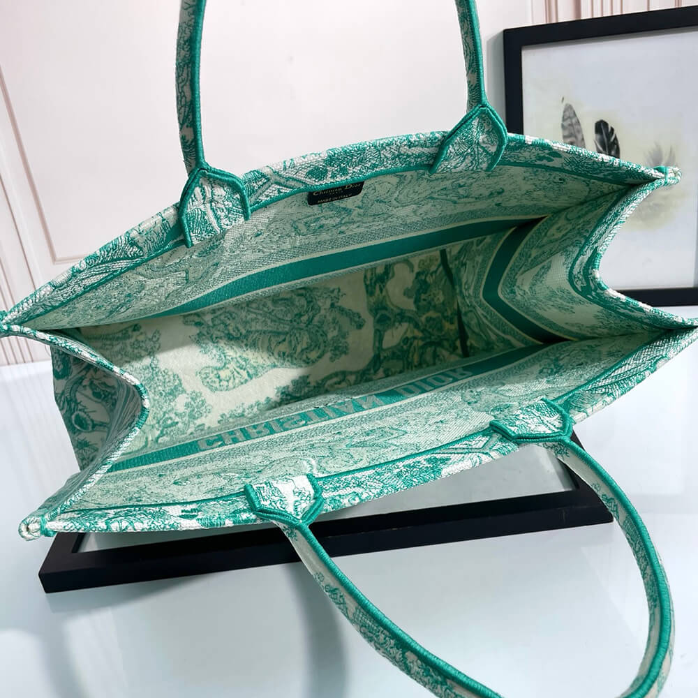 16876-8 Large Dioriviera Dior Book Tote