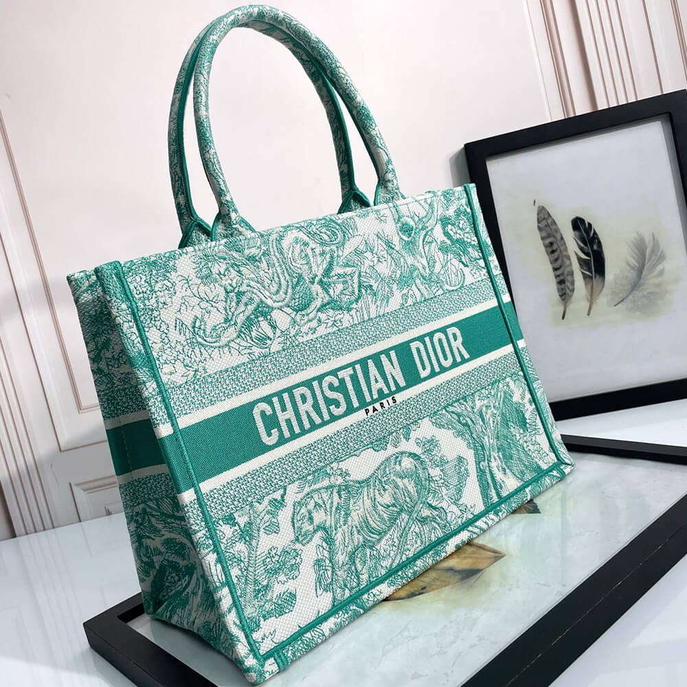 Medium Dioriviera Dior Book Tote