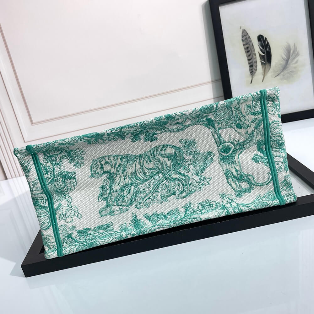 Medium Dioriviera Dior Book Tote