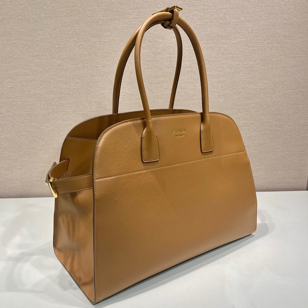 Prada Large leather tote bag(high-end grade)