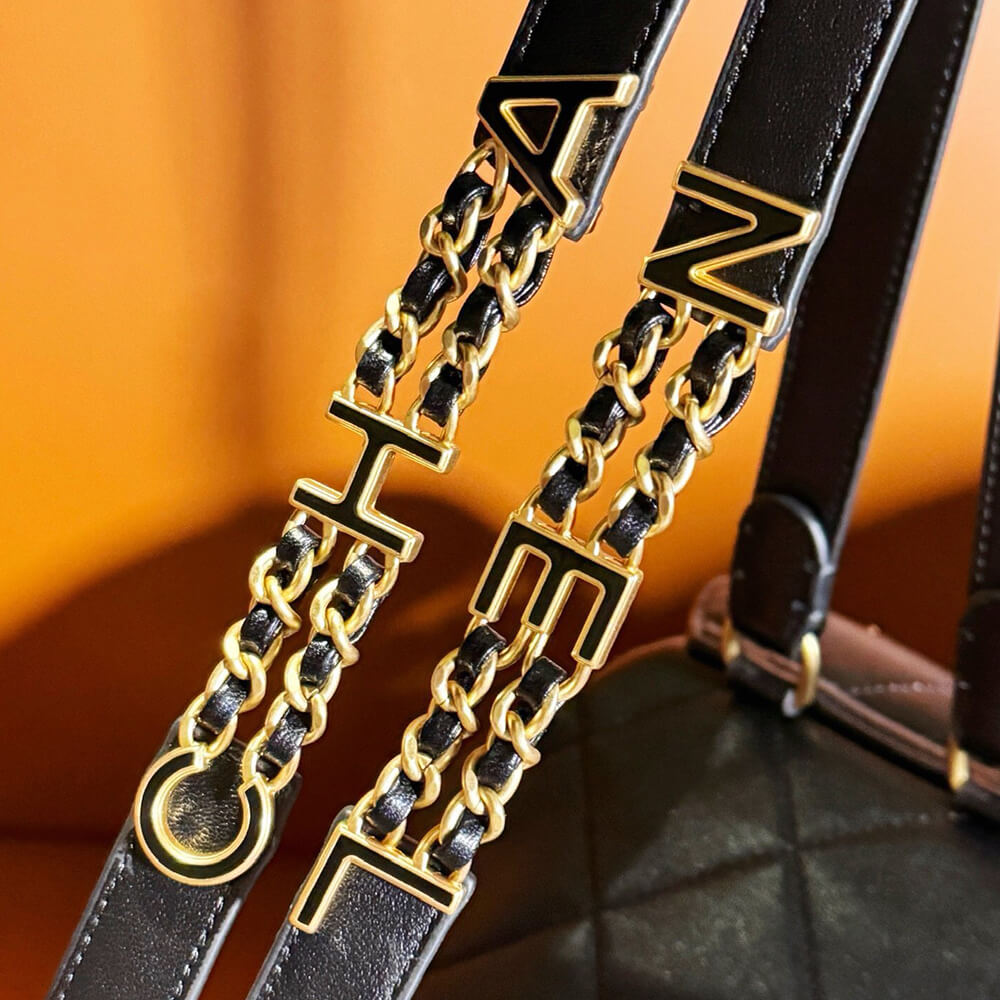 CHANEL BACKPACK(HIGH-END GRADE)