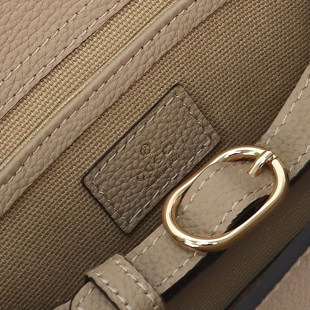 GUCCI SMALL TOTE BAG WITH HOOK CLOSURE