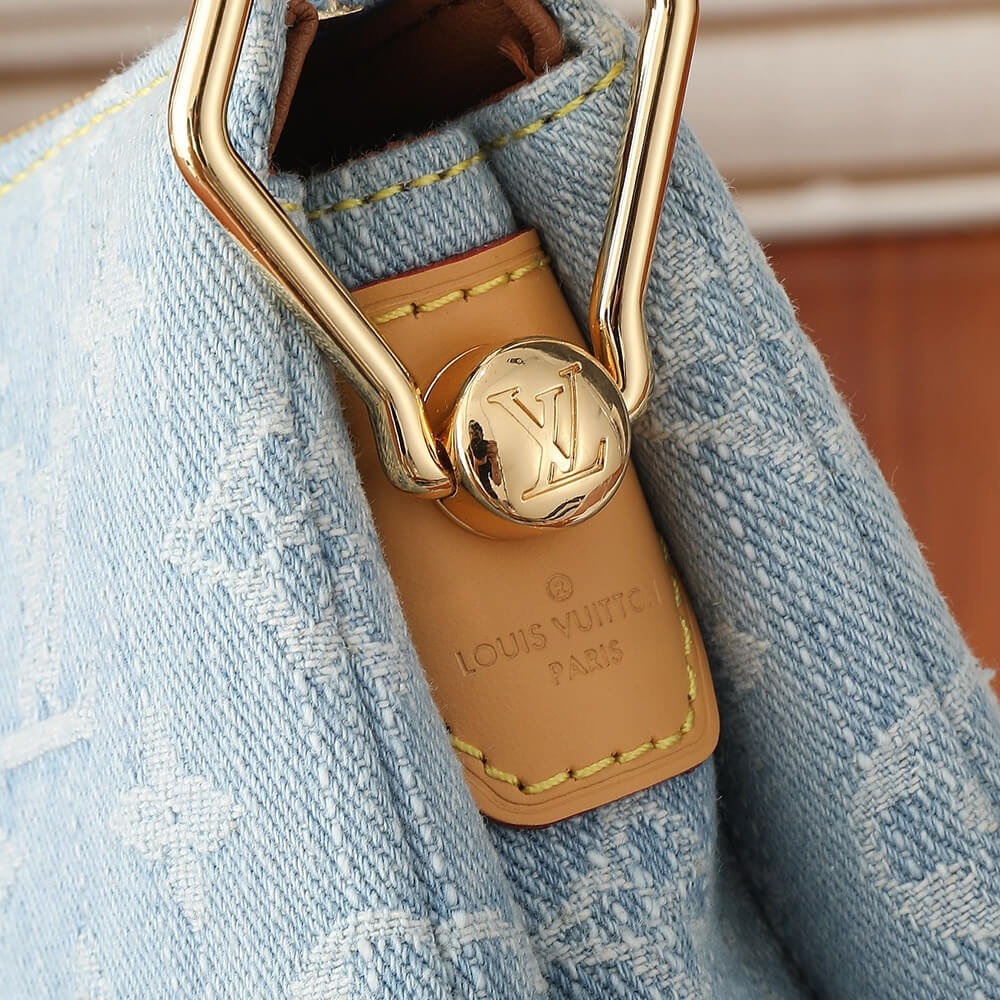 17016-6 LV Coussin BB