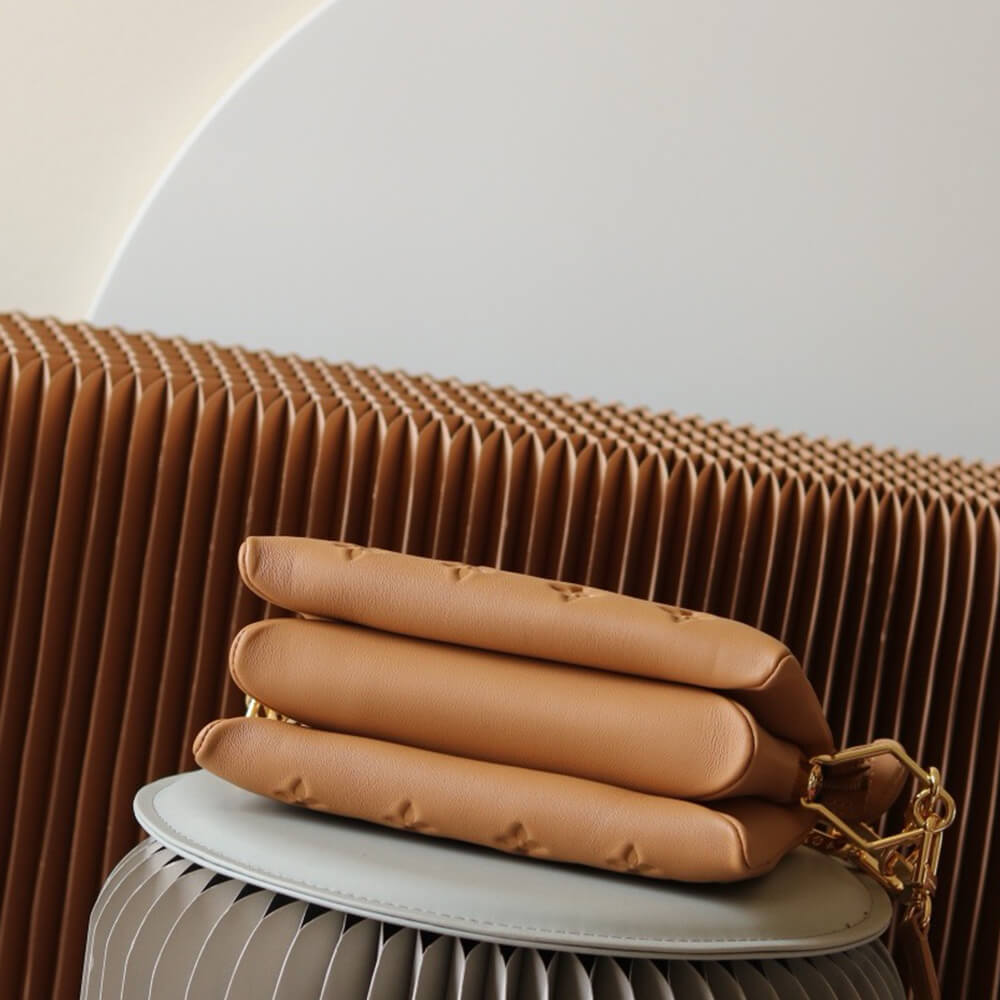 17019-5 LV Coussin BB