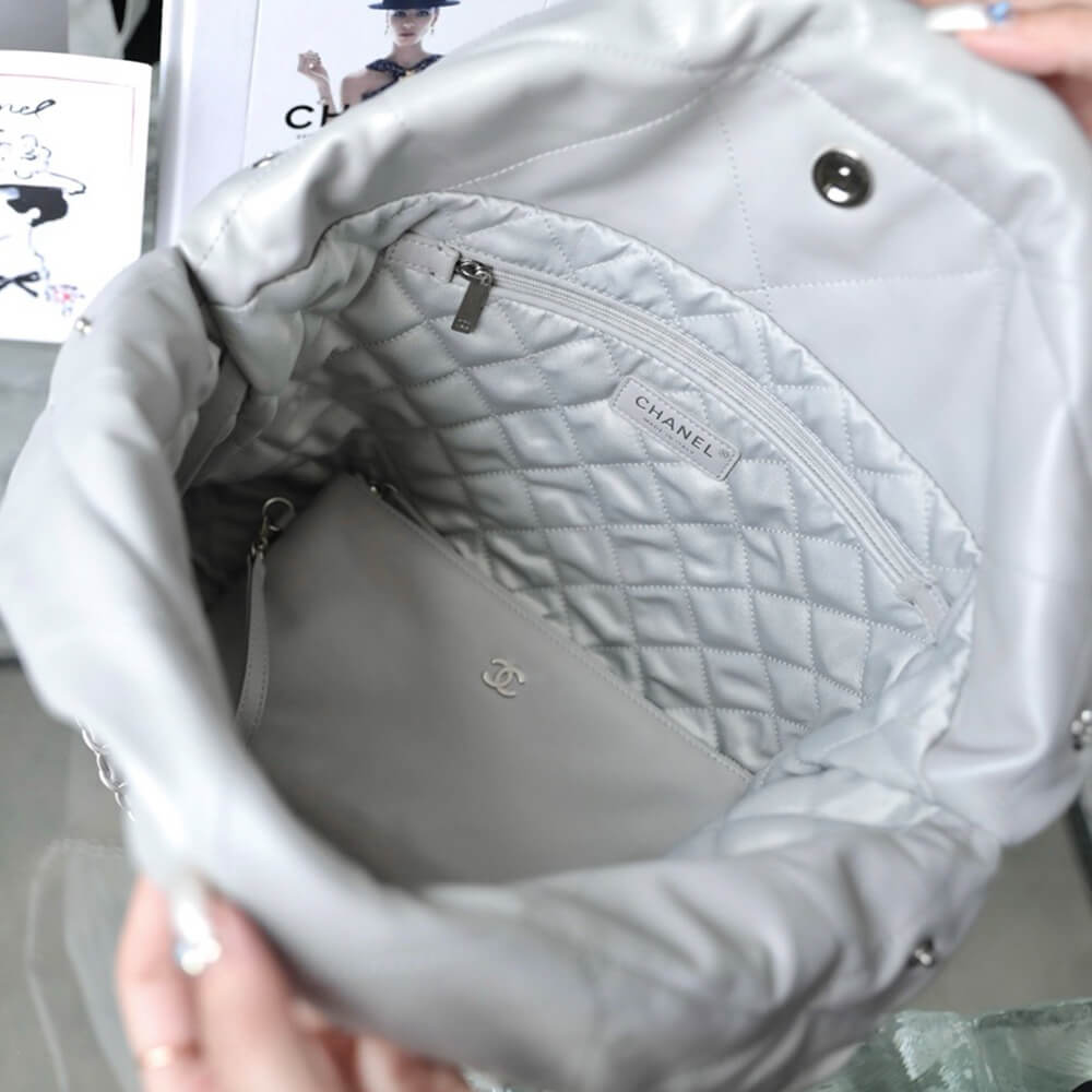 CHANEL 22 HANDBAG(high-end grade)