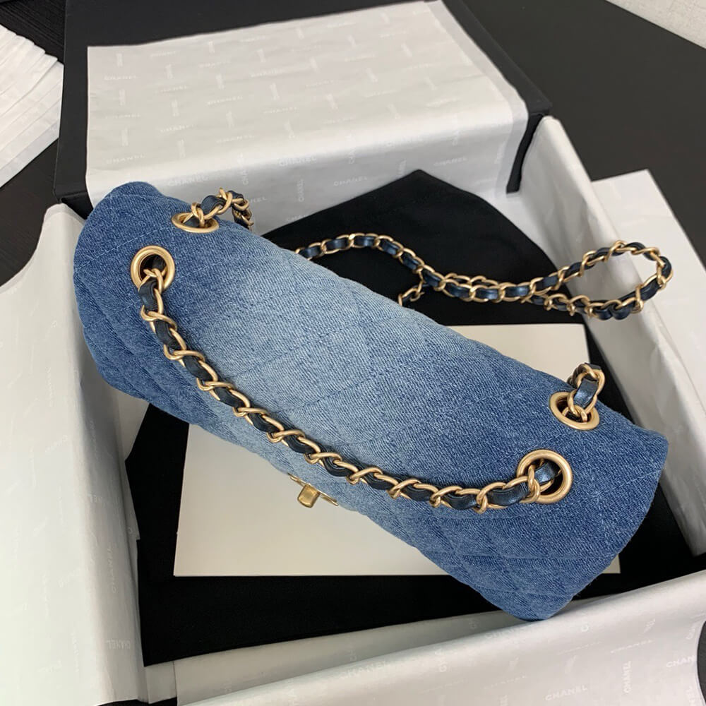 CHANEL CLASSIC 11.12 HANDBAG