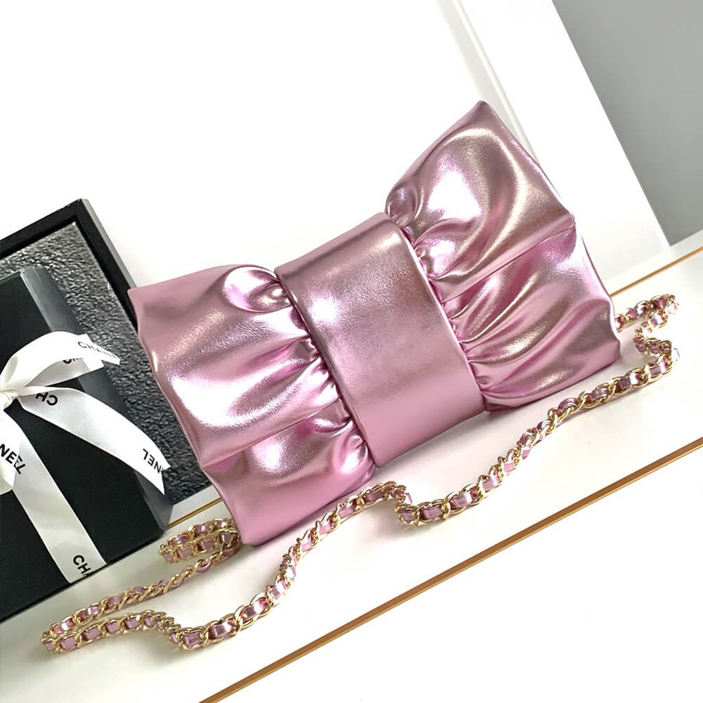 17119-4 CHANEL Clutch