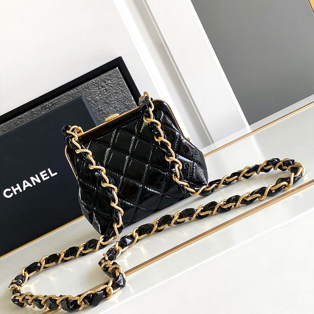 CHANEL Clutch With Chain(high-end grade)
