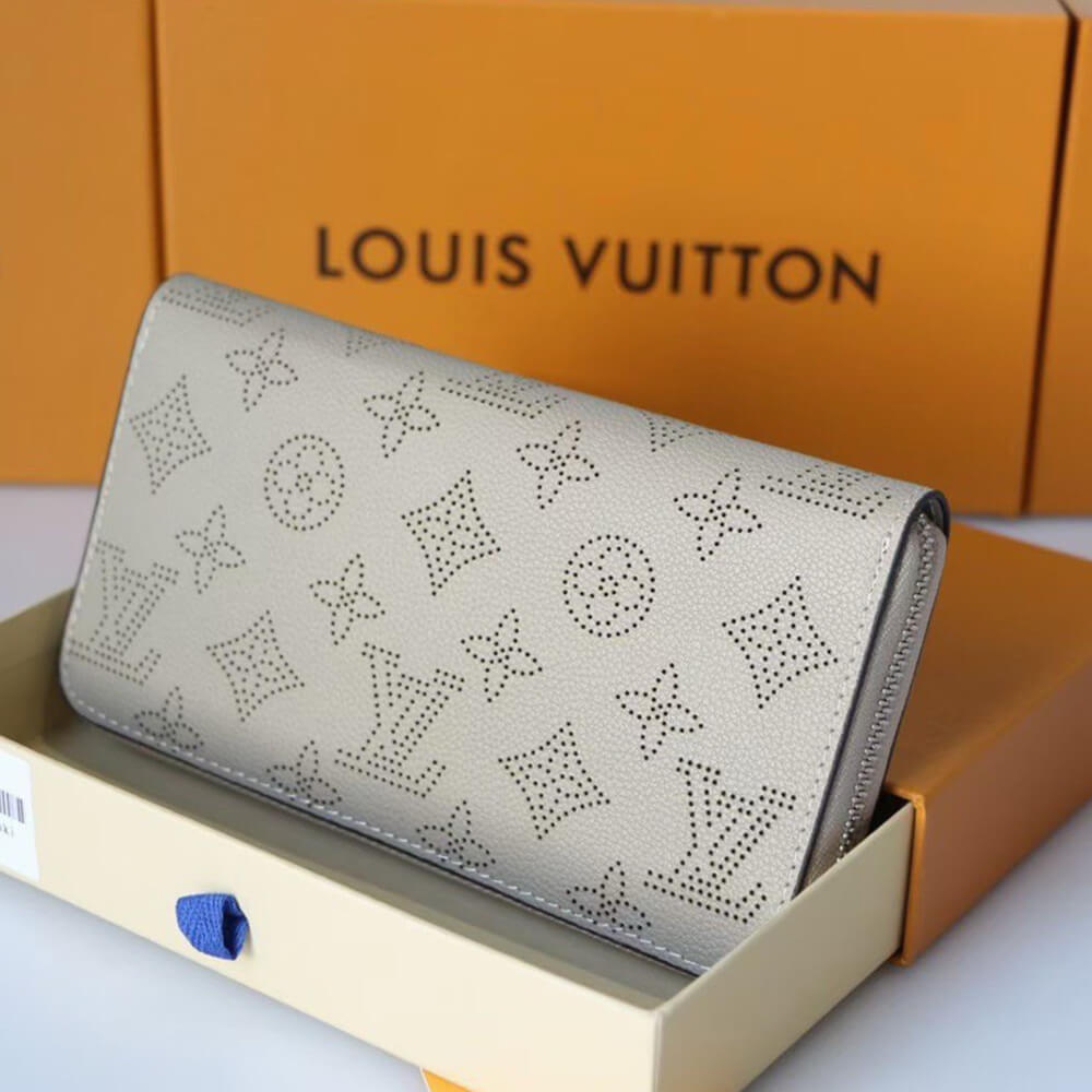 17249-4 LV Zippy Wallet