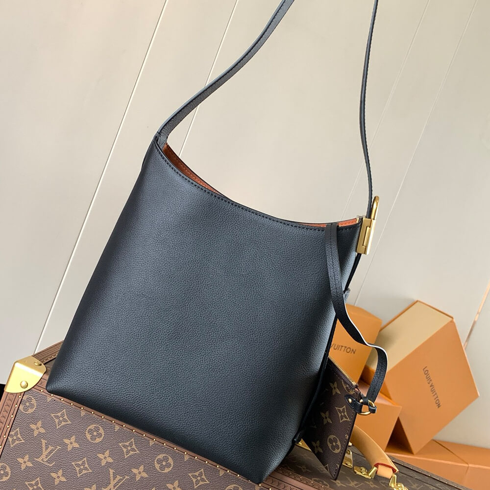 LV Low Key Hobo PM
