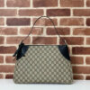 GG Emblem medium shoulder bag