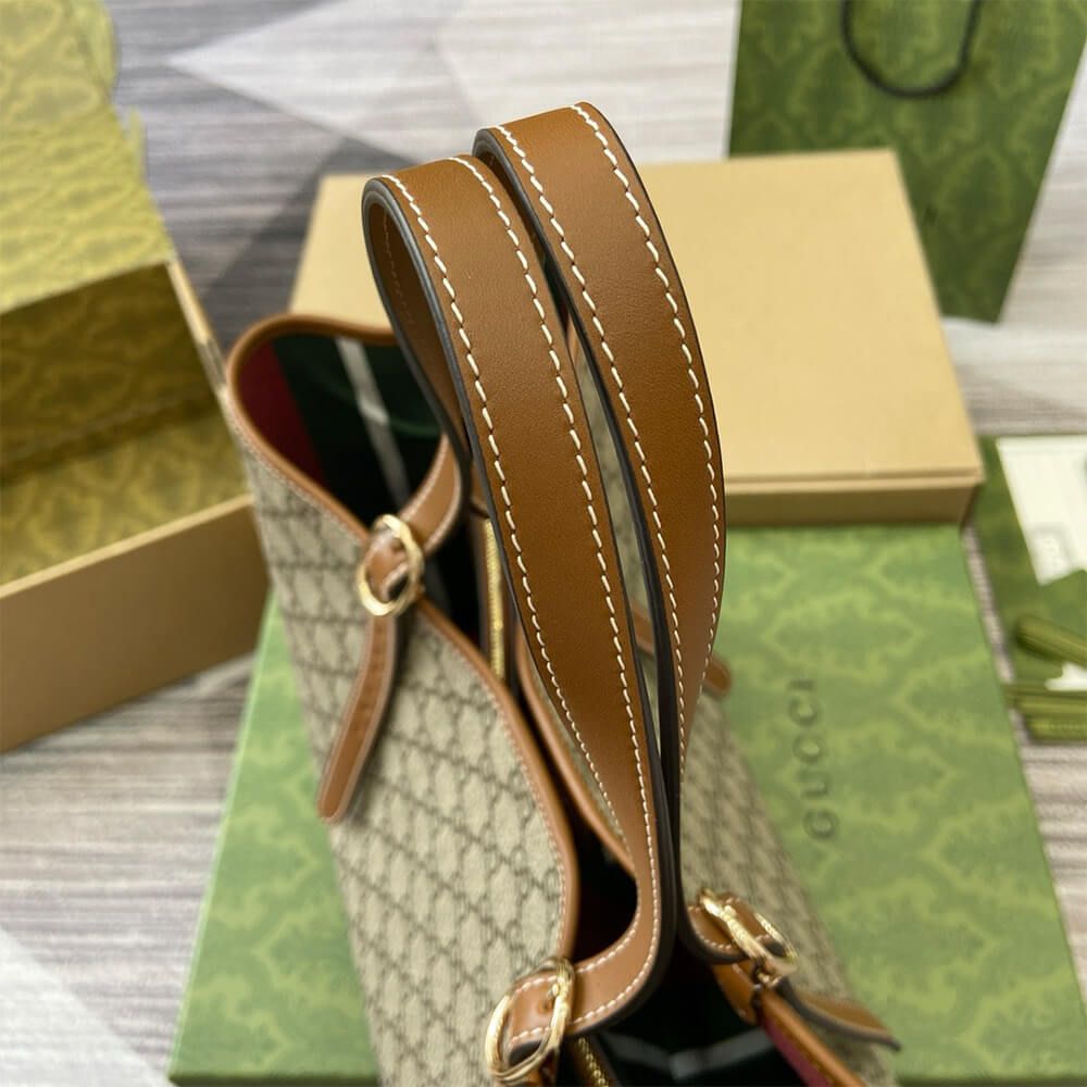 GG Emblem medium tote bag