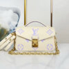 17353-2 LV Pochette Metis East West