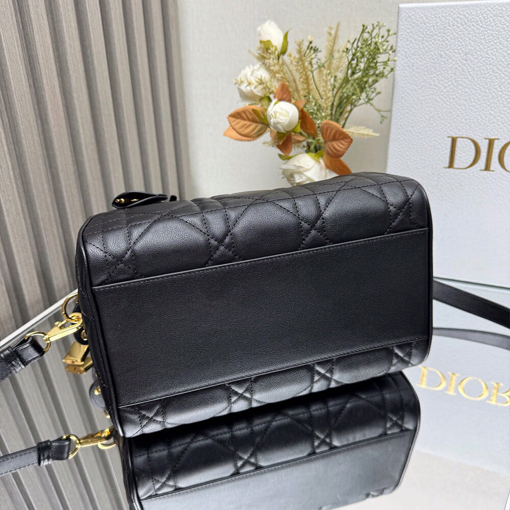 17424-5 Dior Groove 25 Bag(high-end grade)