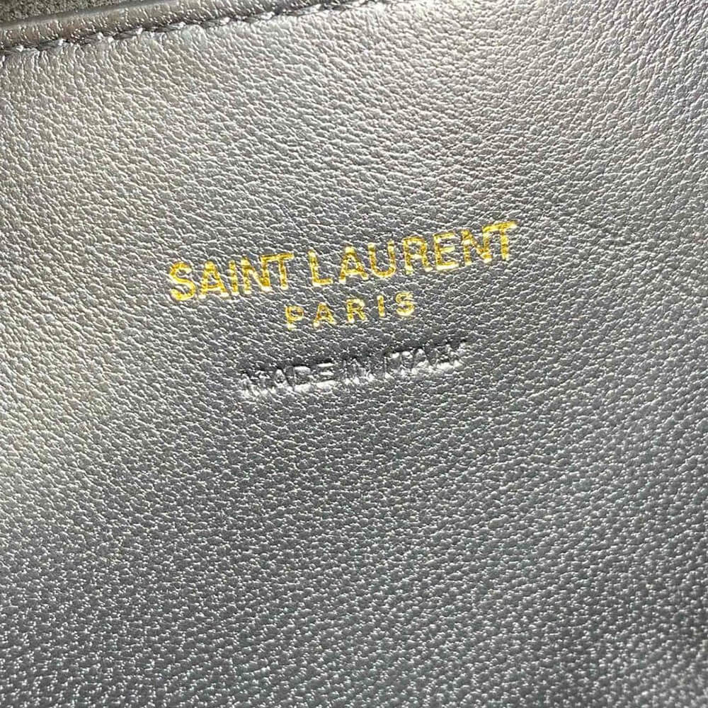 17467-7 YSL PARIS VII pochon in lambskin