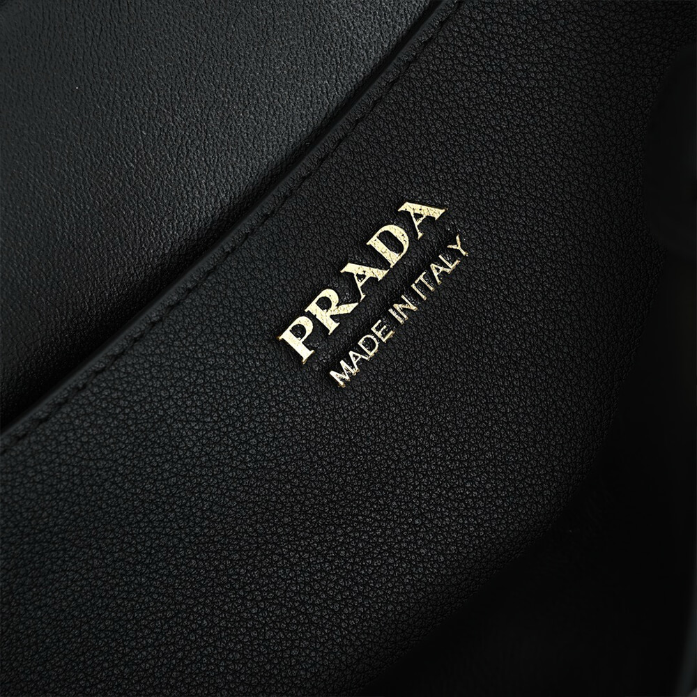 Prada Buckle medium leather handbag with double belt(high-end grade)