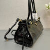 Prada Medium leather handbag(high-end grade)
