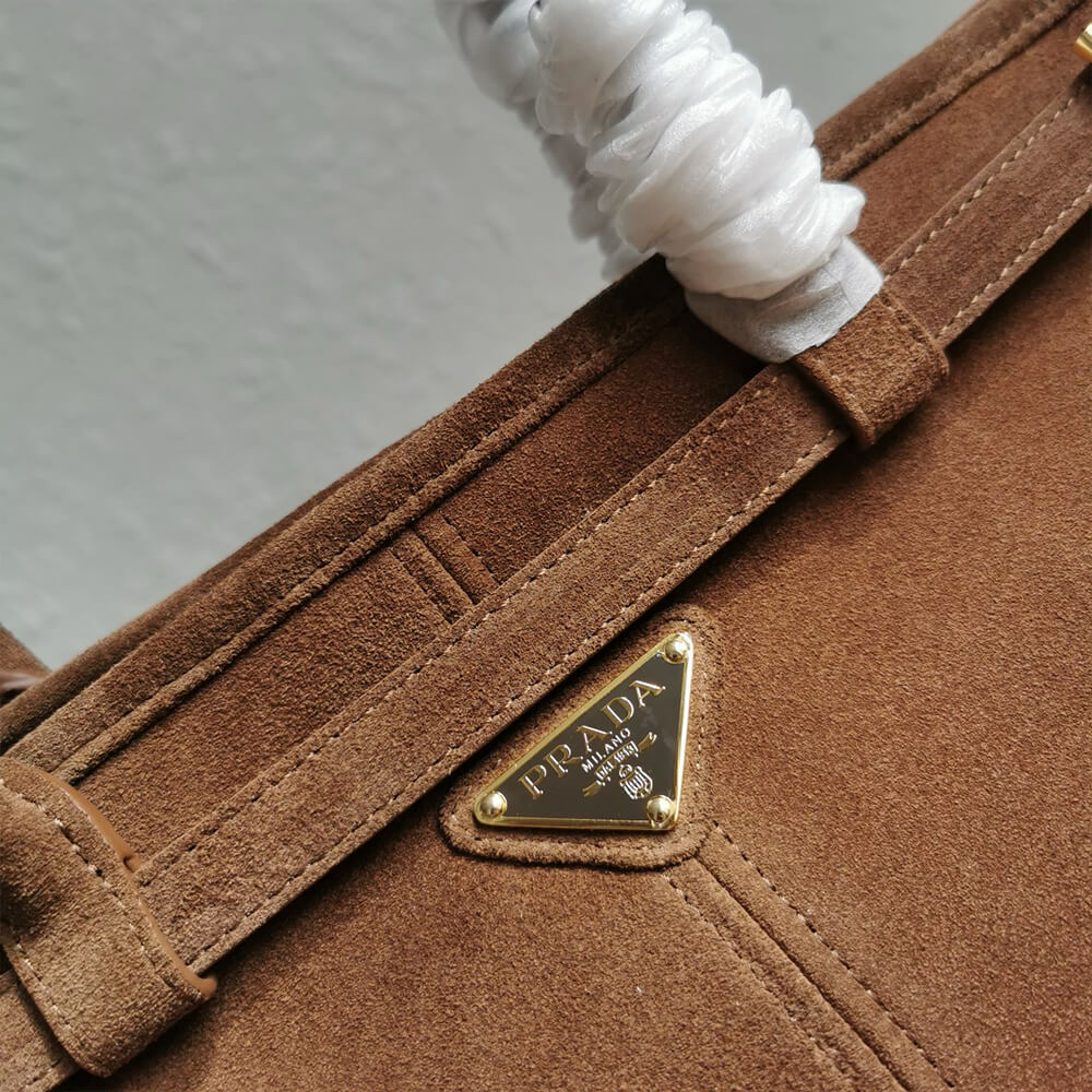 Prada Large leather handbag(high-end grade)