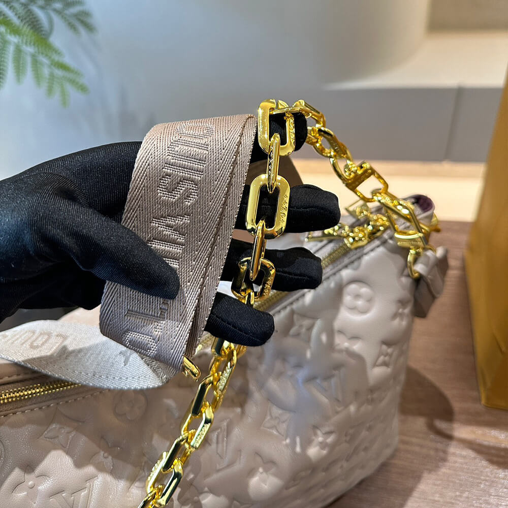 17752-6 LV Coussin Hobo MM