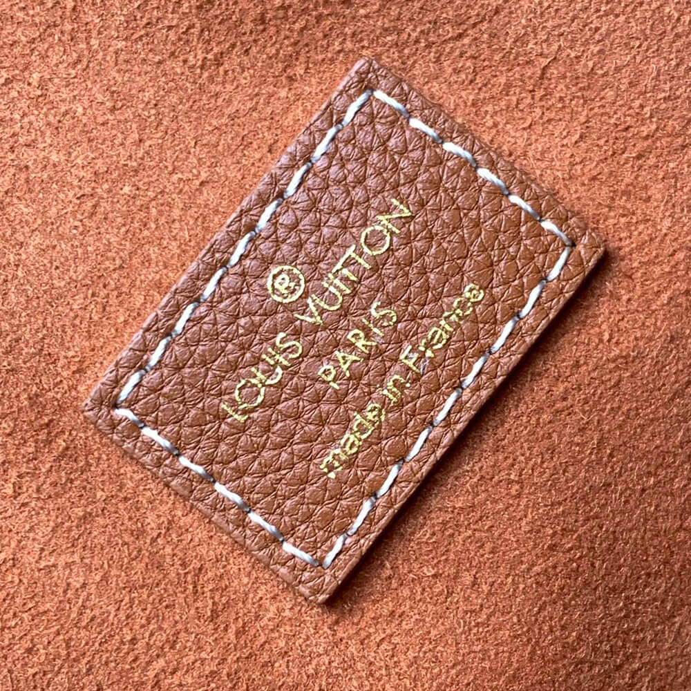 LV Low Key Hobo MM(TAX-FREE Grade)