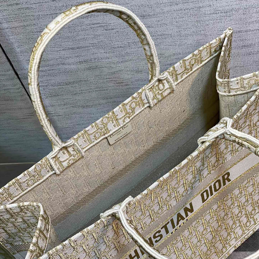17834-8 Large Dior Book Tote
