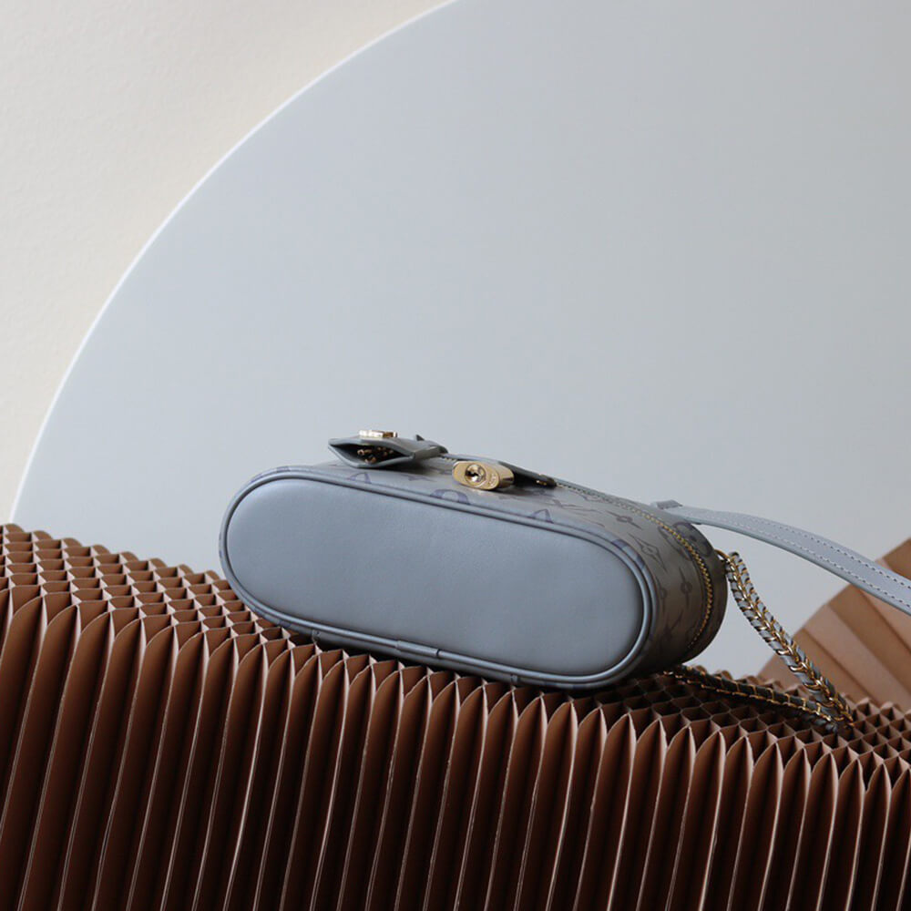 LV Vanity Chain Pouch