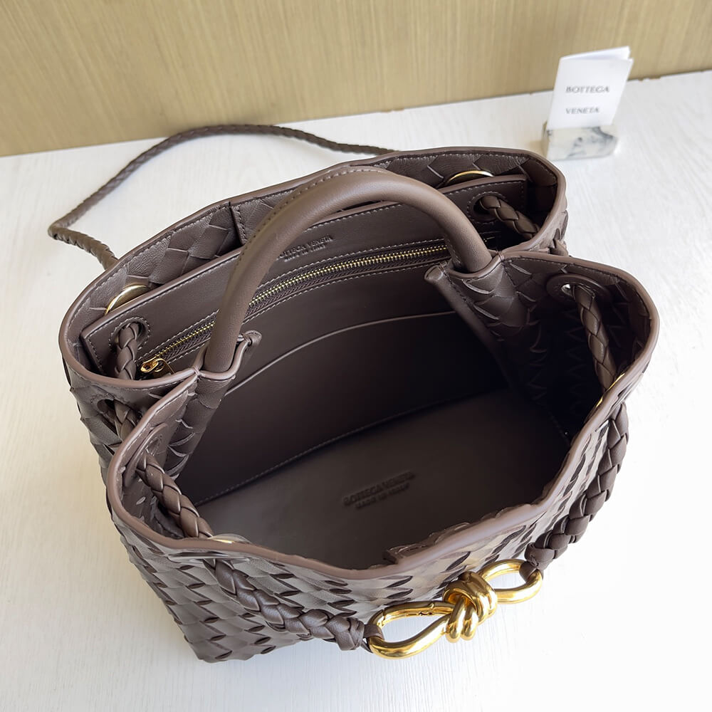 17922-8 Bottega Veneta Small Andiamo(Tax-Free grade)