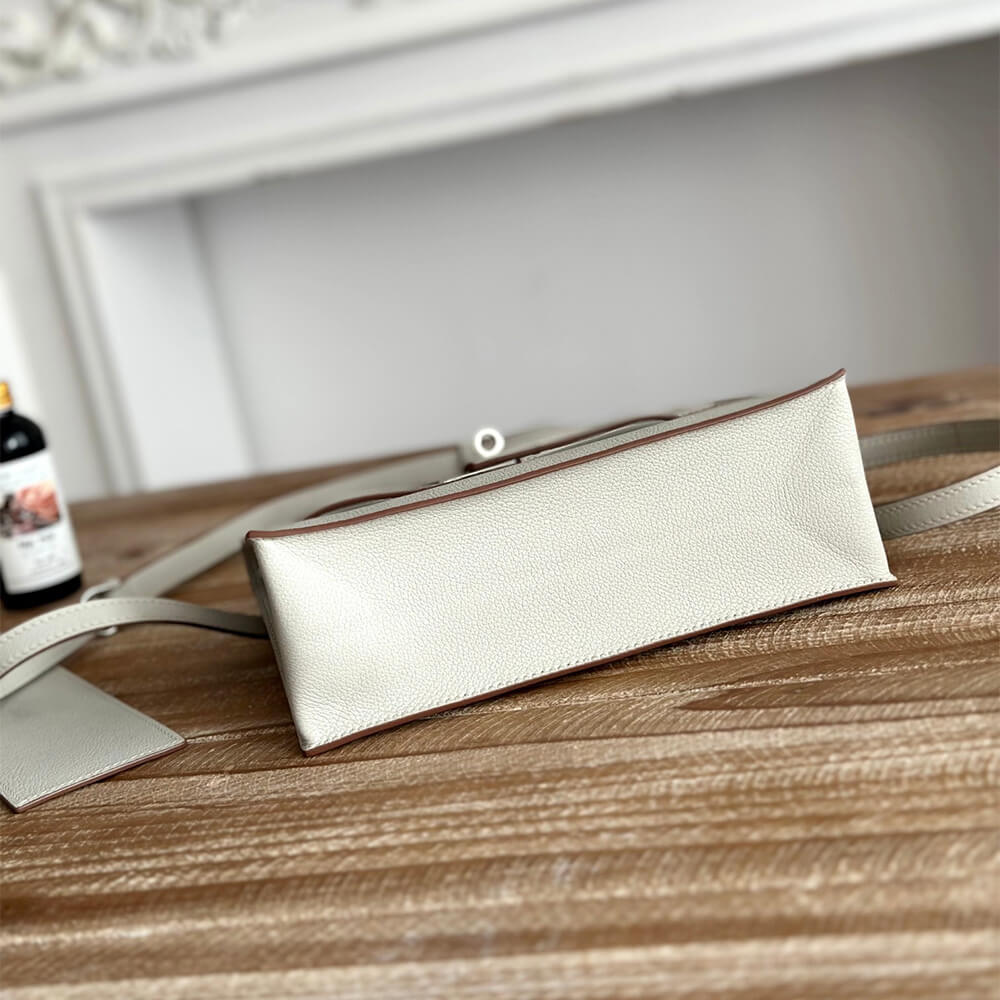 17948-5 Hermes Kelly Danse