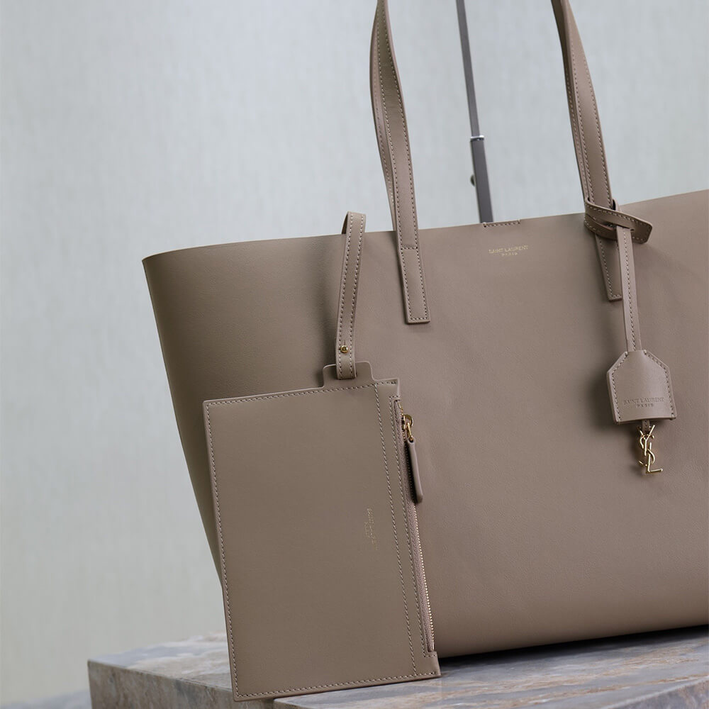 17956-6 YSL Shopping Saint Laurent leather