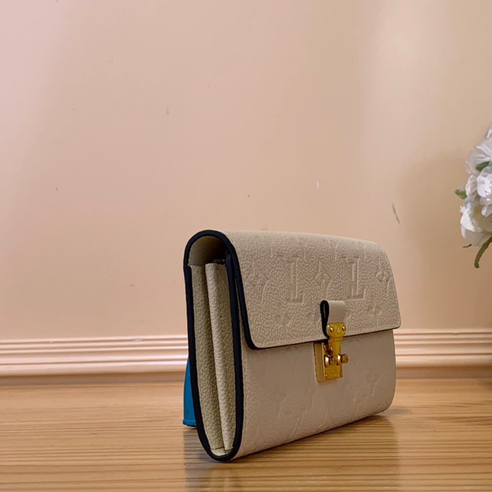 18043-3 LV Sarah Wallet