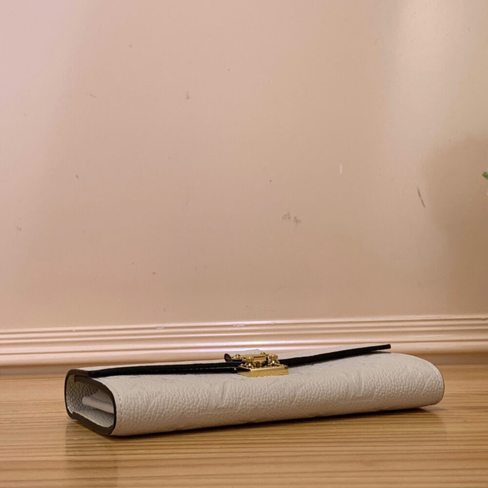 18043-5 LV Sarah Wallet