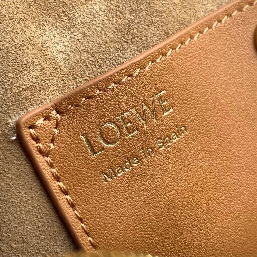 18102-7 LOEWE Amazona 23 Cropped bag in nappa calfskin(HIGH-END GRADE)