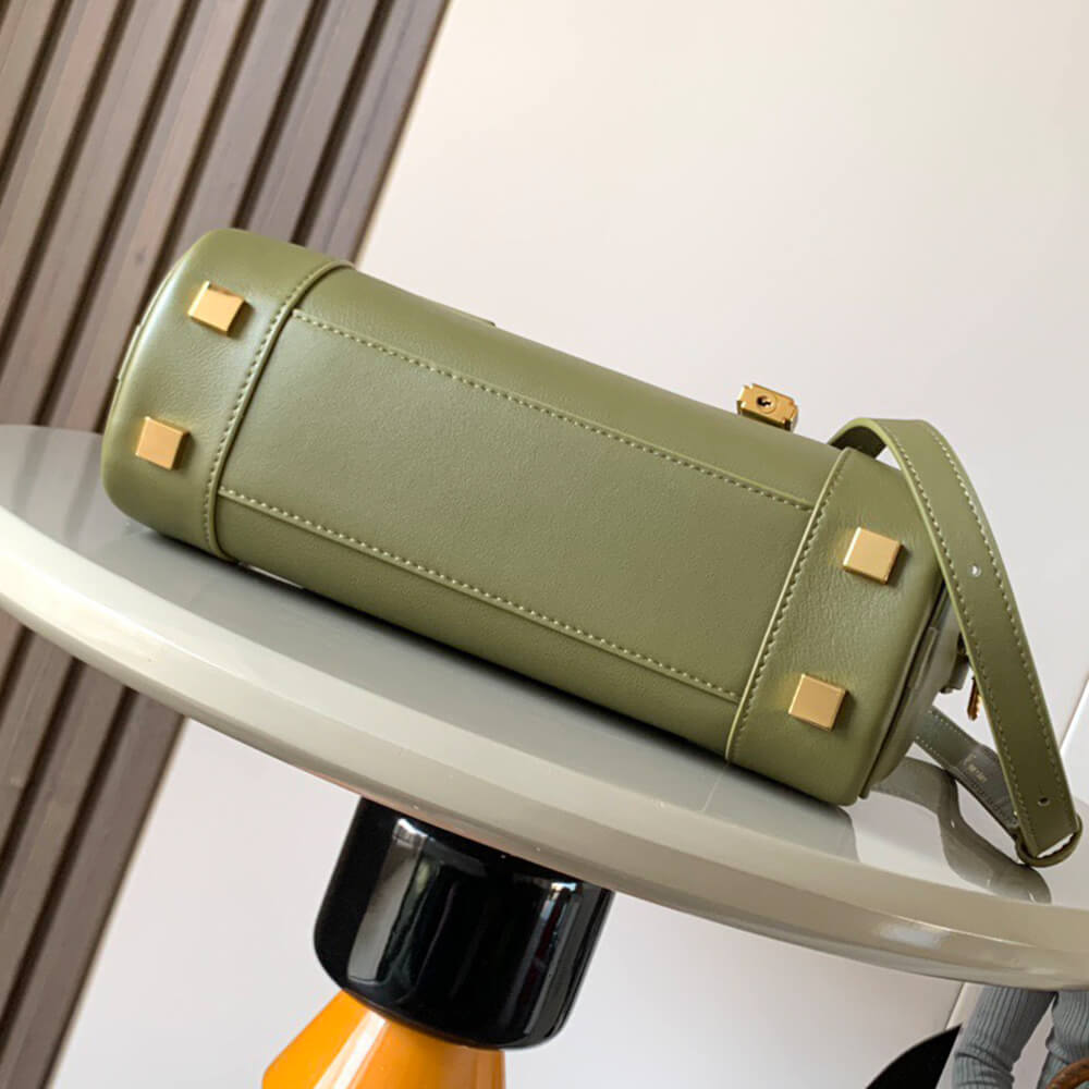 18103-5 LOEWE Amazona 23 Cropped bag in nappa calfskin(HIGH-END GRADE)