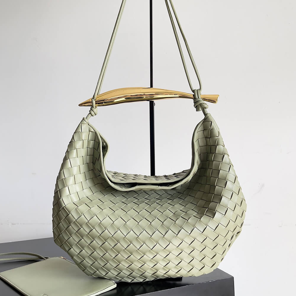 Bottega Veneta Medium Sardine(TAX-FREE GRADE)